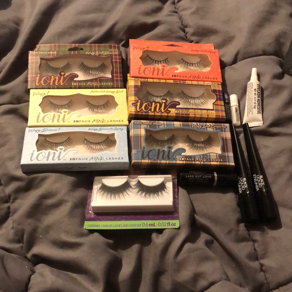 Eyelash bundle